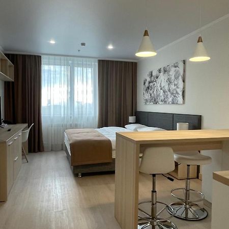 Yess Астана Appartement Buitenkant foto