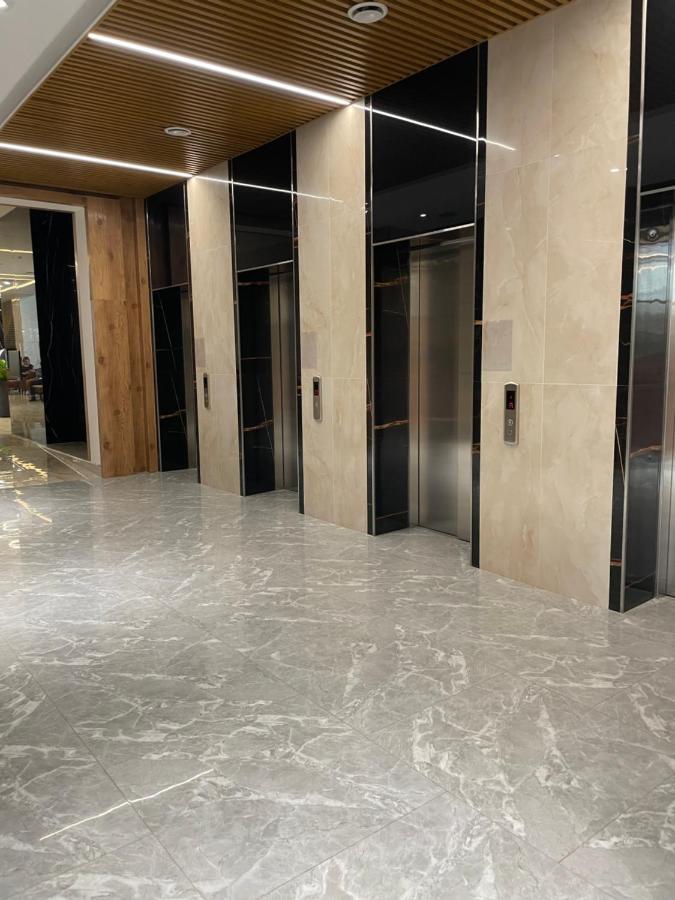 Yess Астана Appartement Buitenkant foto