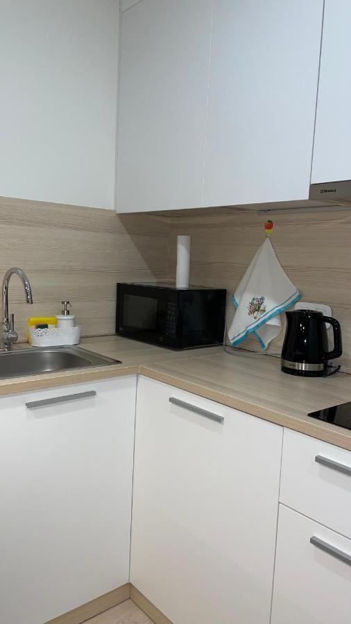 Yess Астана Appartement Buitenkant foto